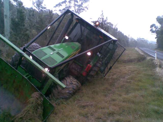Oh no. I think it's bogged!